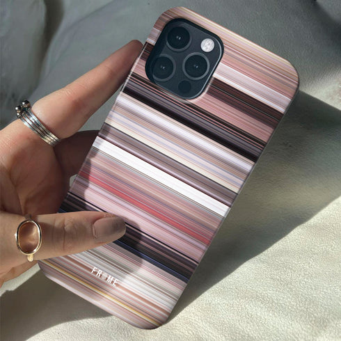 grease Frome phone case when holding in hands