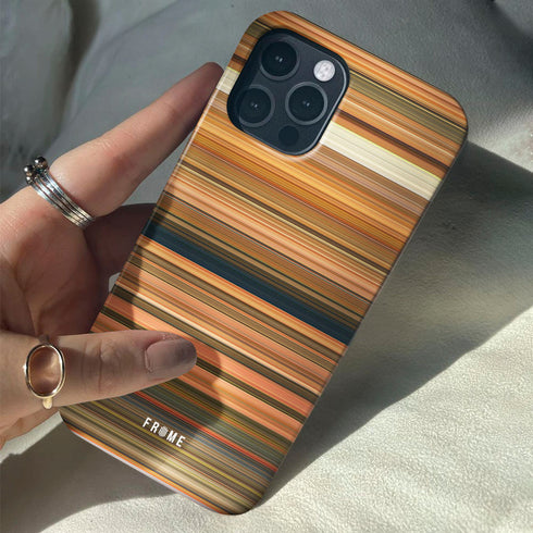 curse of the golden flower Frome phone case when holding in hands