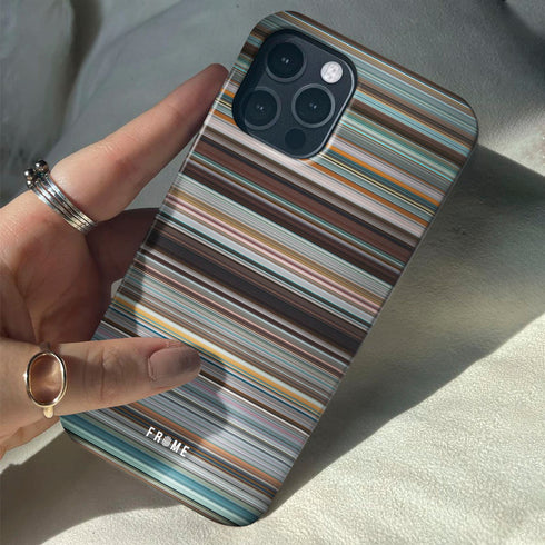 tower heist Frome phone case when holding in hands