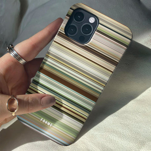 blood diamond Frome phone case when holding in hands