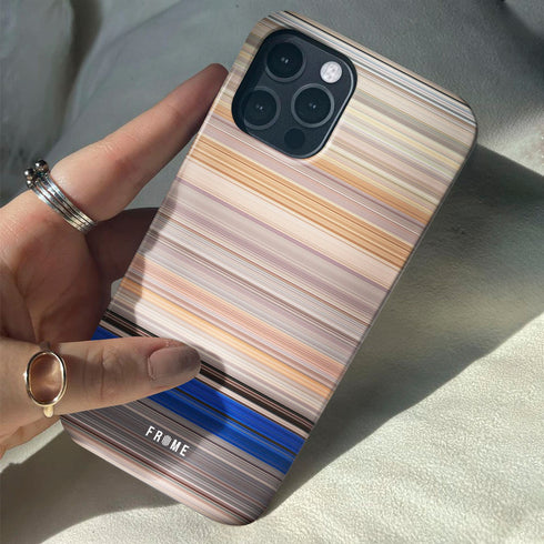 clerks ii Frome phone case when holding in hands