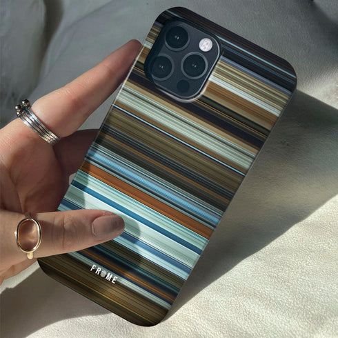 the invisible man (2020) Frome phone case when holding in hands