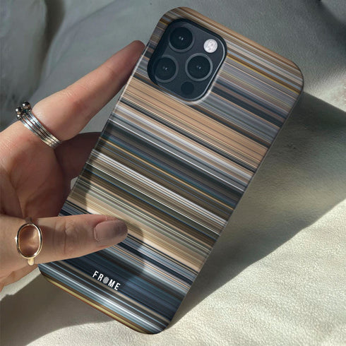 the pianist Frome phone case when holding in hands