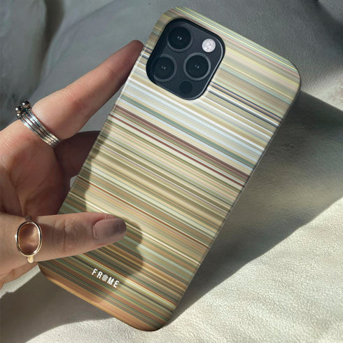 gente de zona - la gozadera Frome phone case when holding in hands