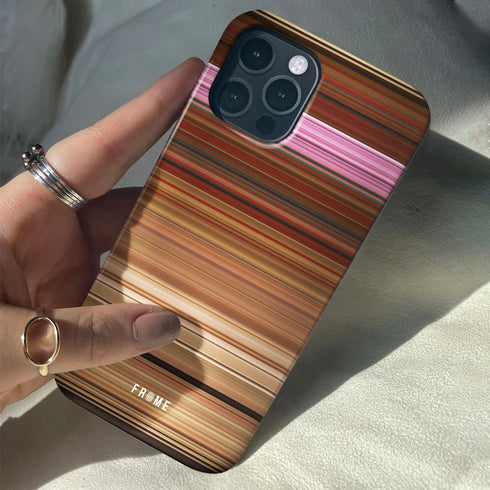 shakira - hips don't lie Frome phone case when holding in hands