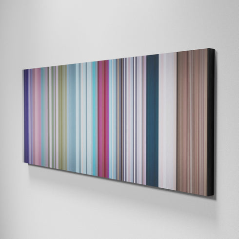 Side view of Basic of Jennie-Solo Frome on the wall