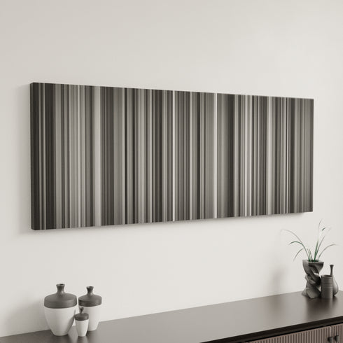 Minimal interior design with Piso-21-Me-Llamas Frome on the wall