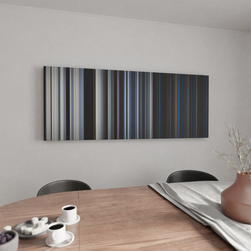 Kitchen with MC-Kekel-e-MC-Rita-Amor-de-Verdade Frome on the wall