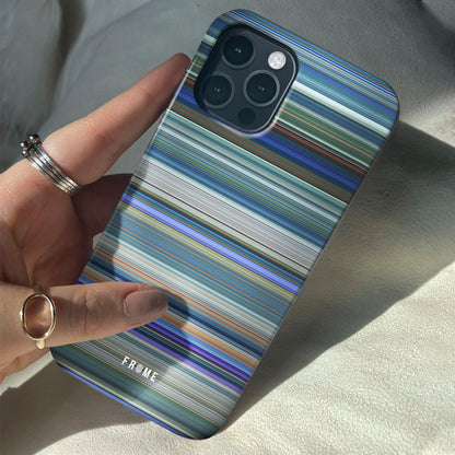 avatar Frome phone case when holding in hands