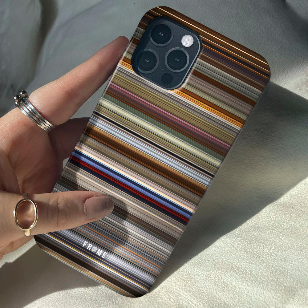 how to train your dragon Frome phone case when holding in hands