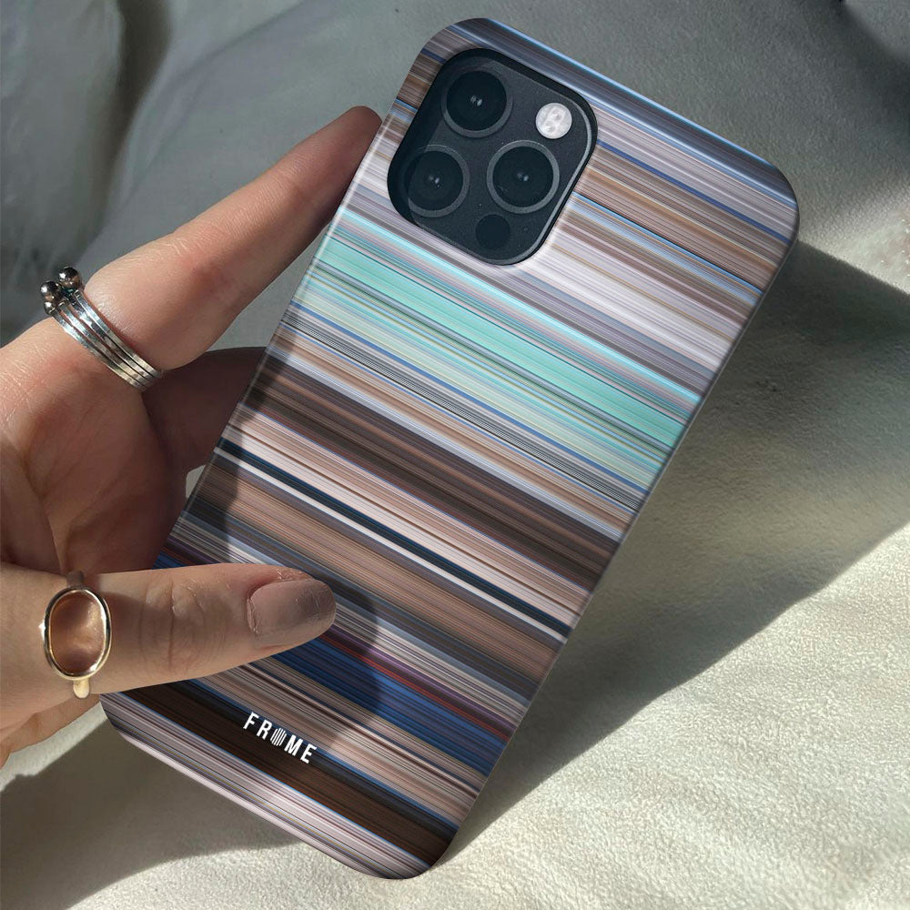 mary poppins Frome phone case when holding in hands