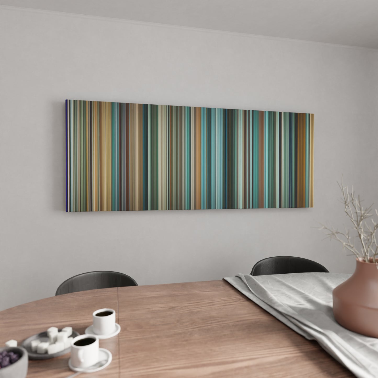 Kitchen with Layer Cake Frome on the wall