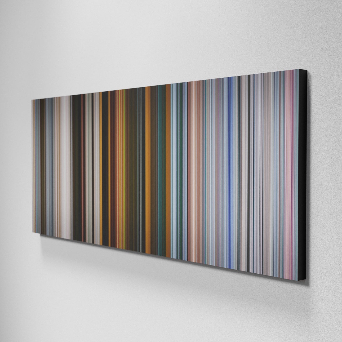 Side view of Basic of Spider-Man: Far from Home Frome on the wall