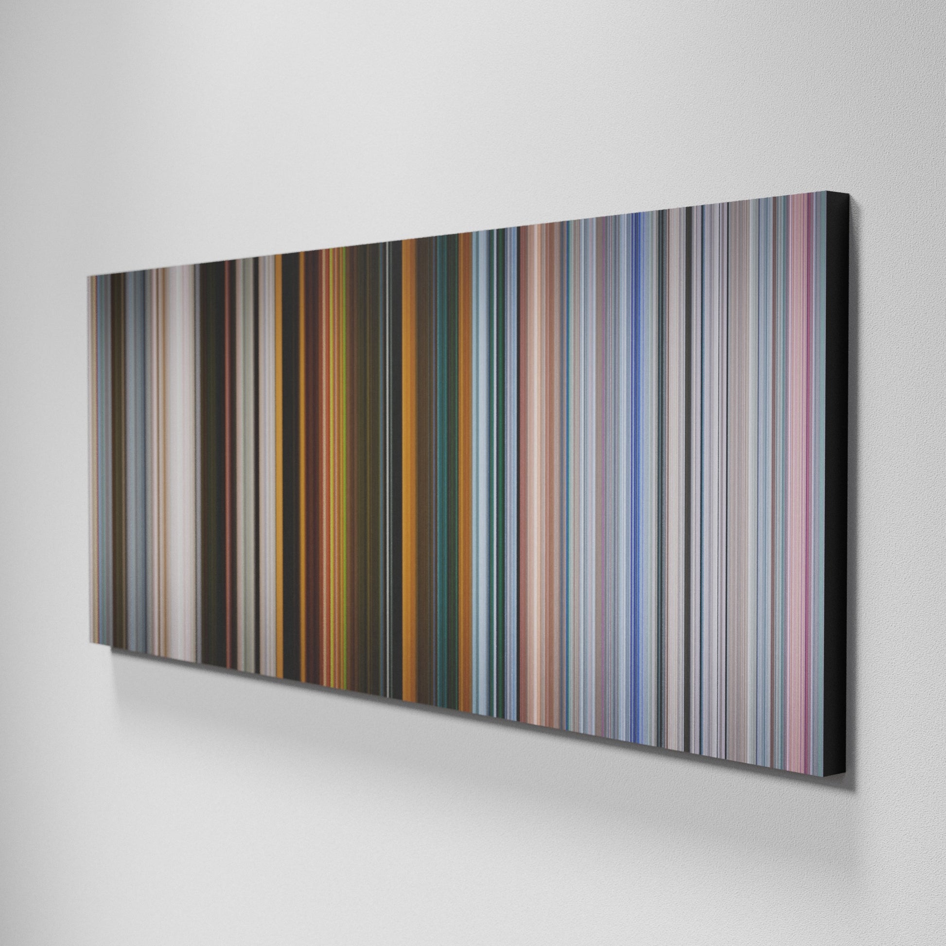 Side view of Basic of Spider-Man: Far from Home Frome on the wall