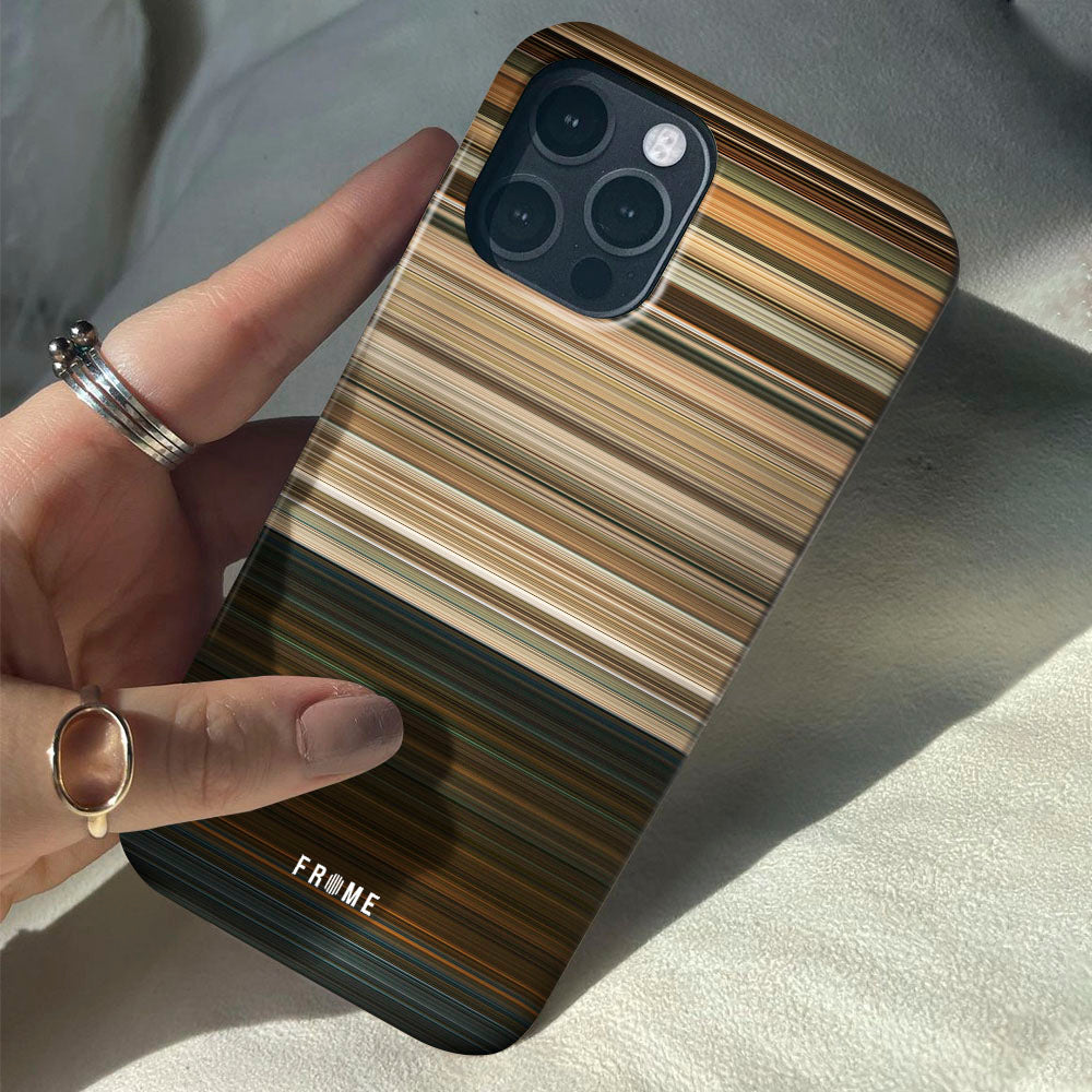 the texas chainsaw massacre - the beginning Frome phone case when holding in hands