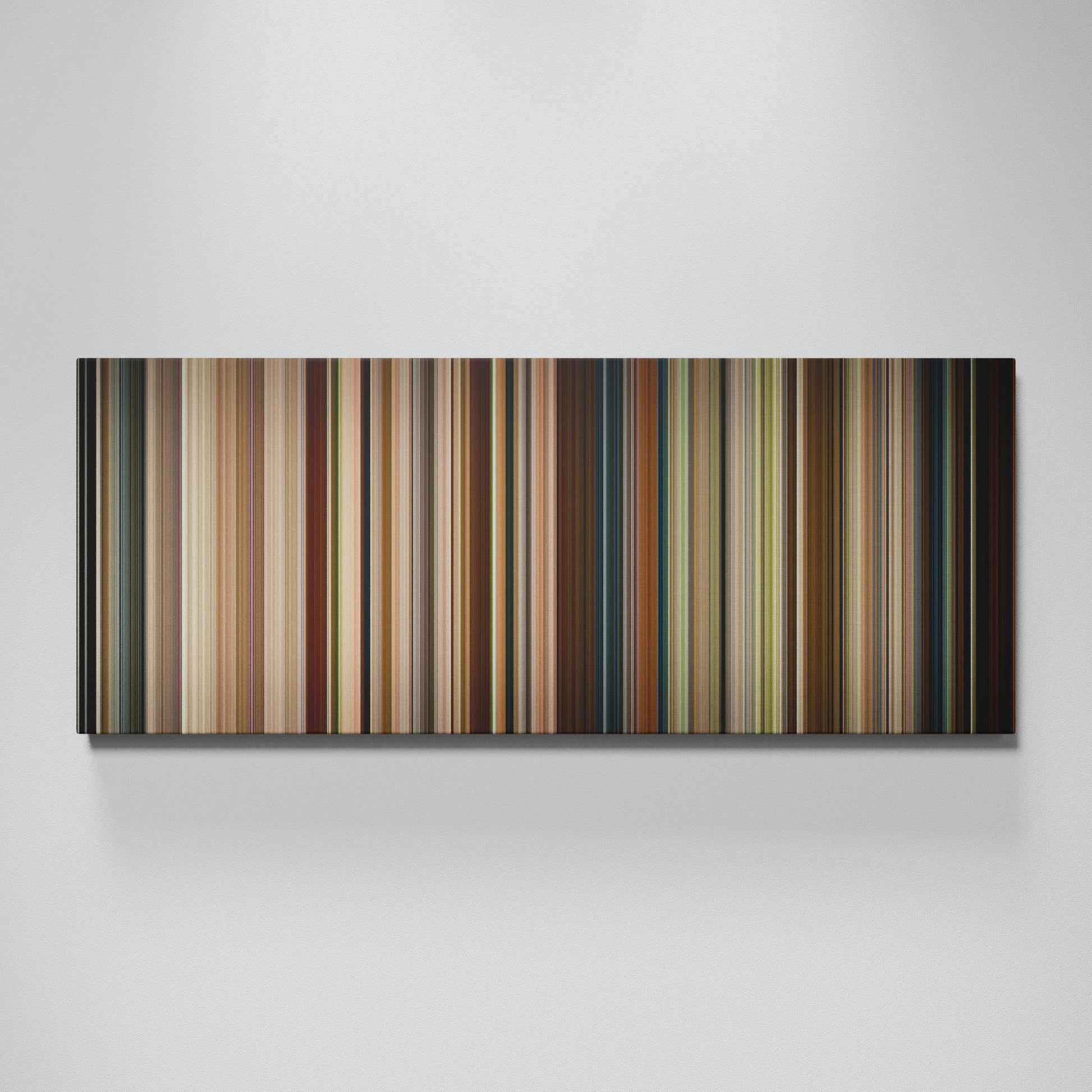 Front view of Marie Antoinette Frome