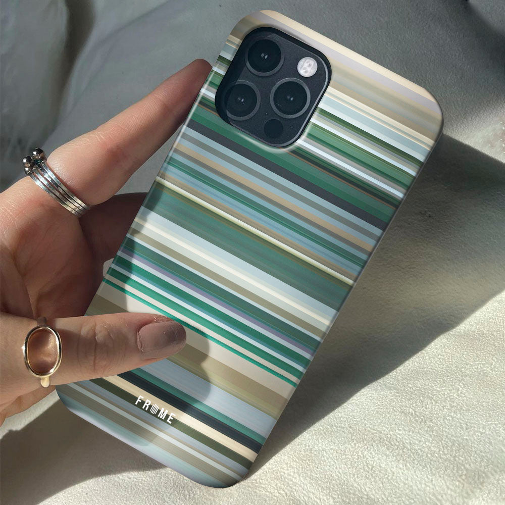 tristtan - puffy Frome phone case when holding in hands