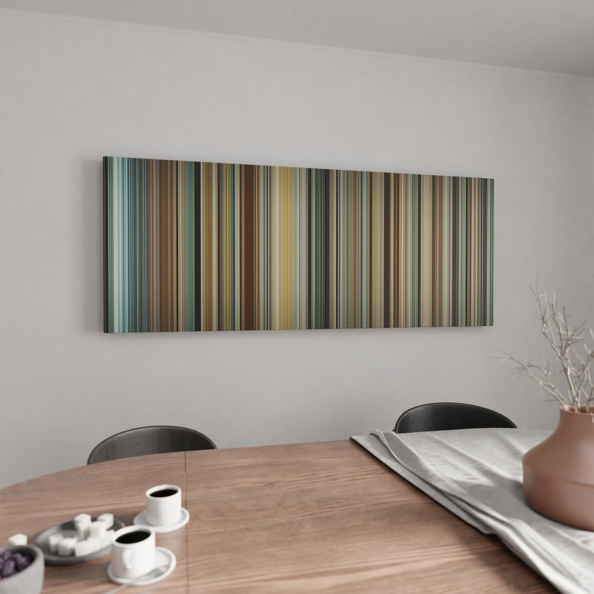 Kitchen with Into-The-Wild Frome on the wall