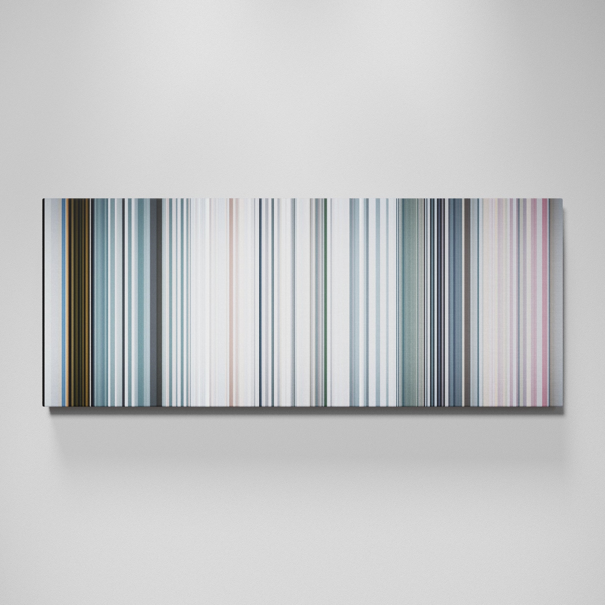 Front view of Lady-Gaga-Bad-Romance Frome