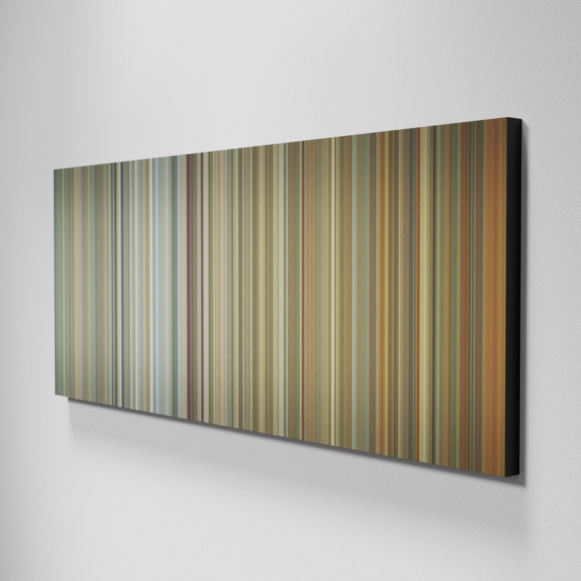 Side view of Basic of Gente-de-Zona-La-Gozadera Frome on the wall