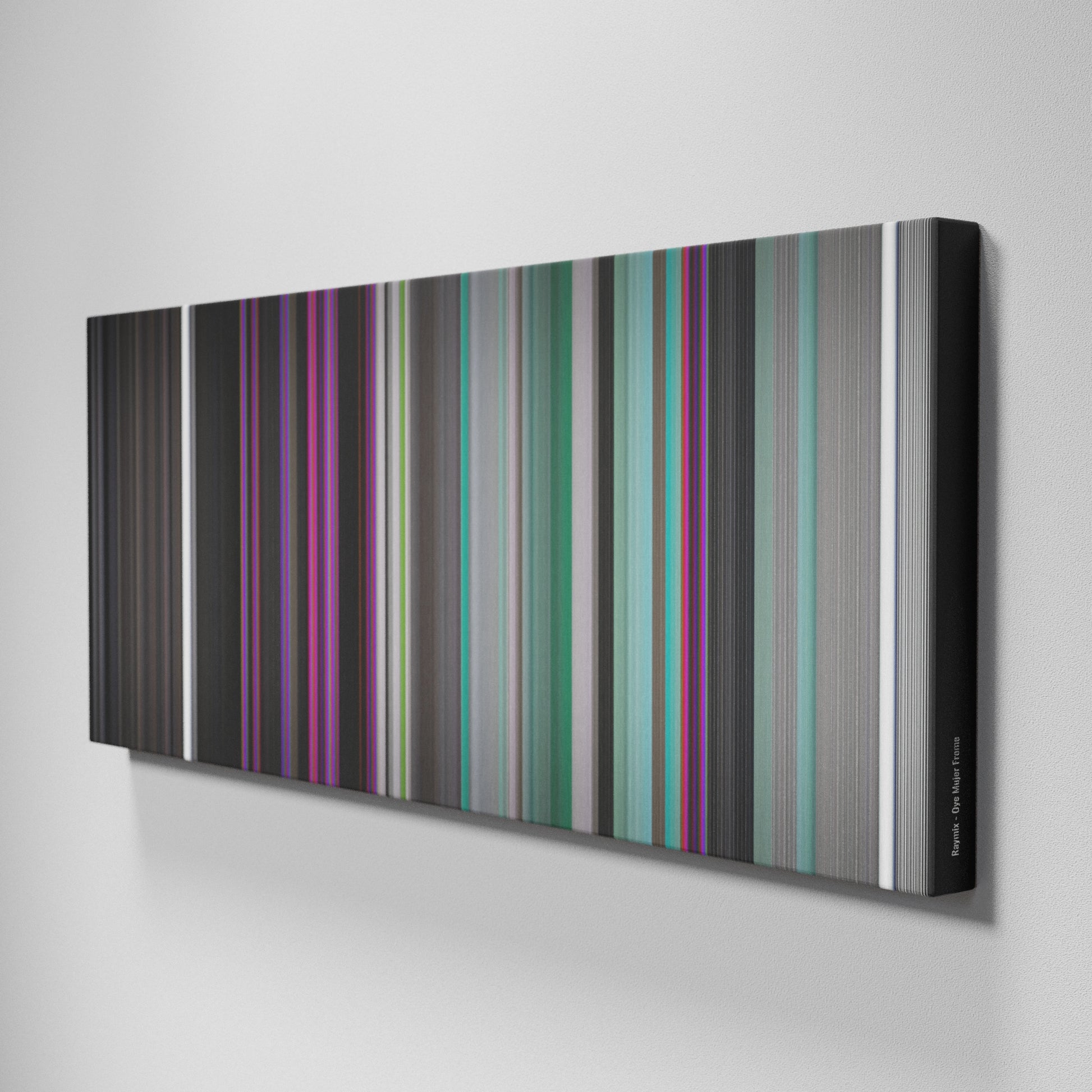 Side view of Buff's of Raymix-Oye-Mujer Frome on the wall